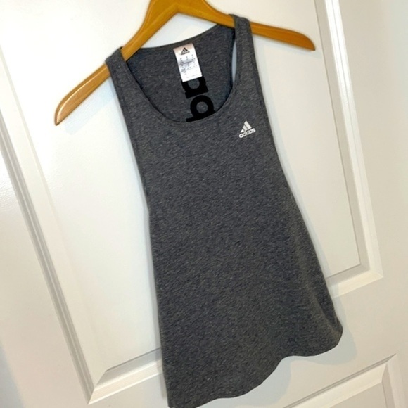 ADIDAS | WOMEN’S GRAY ATHLETIC SHIRT SIZE SMALL - Picture 6 of 7